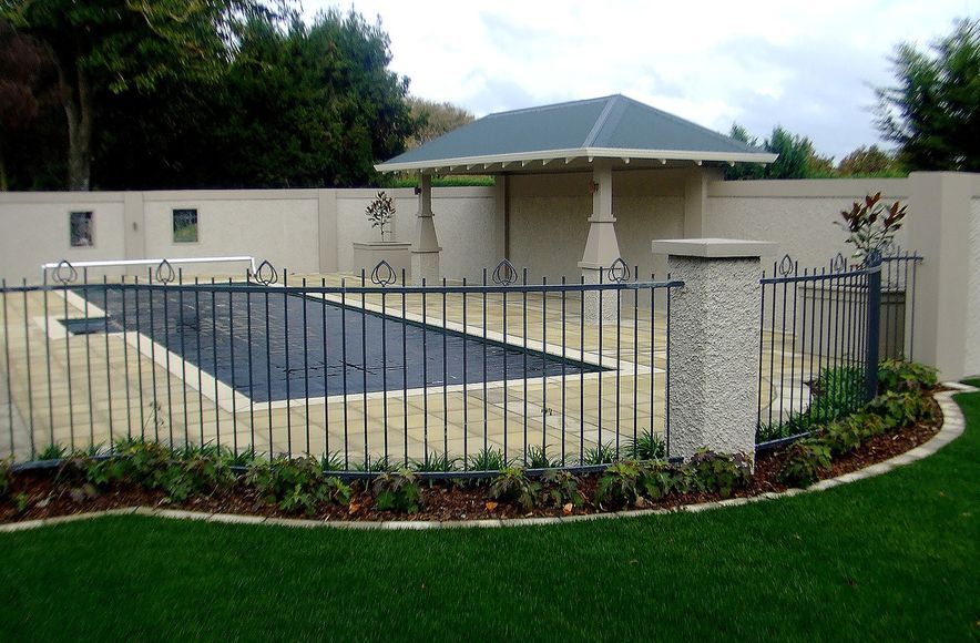Cambridge Pool Area & Pergola