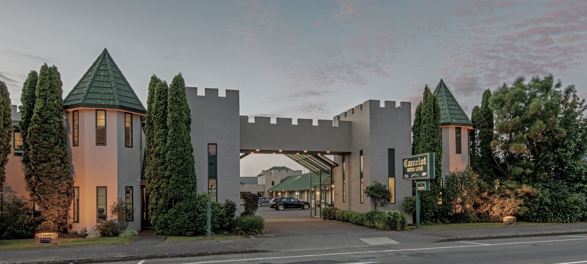 Camelot Motel banner