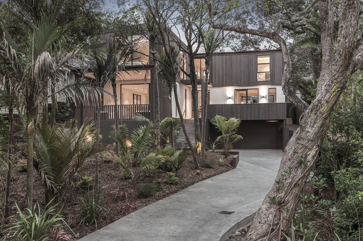 Campbells Bay Bush Residence