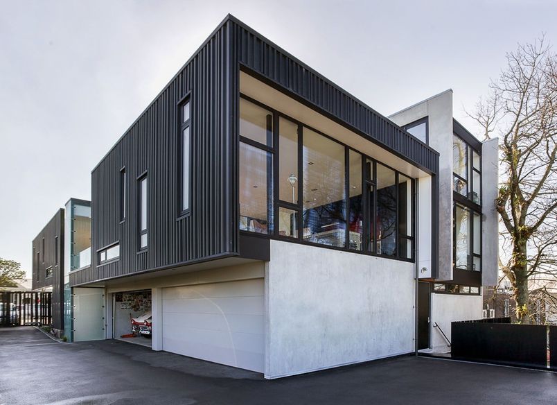 502 New North Road