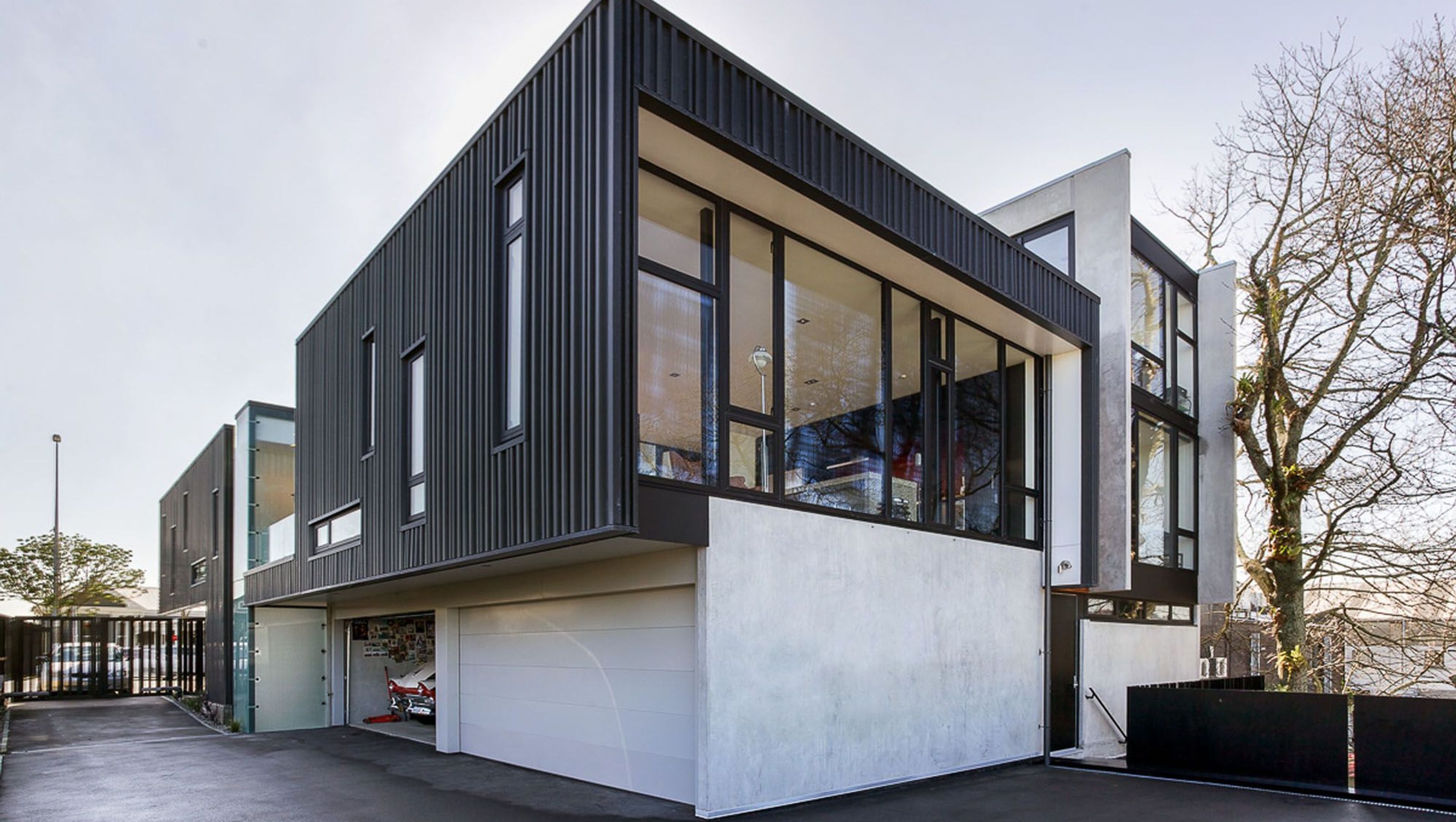 502 New North Road