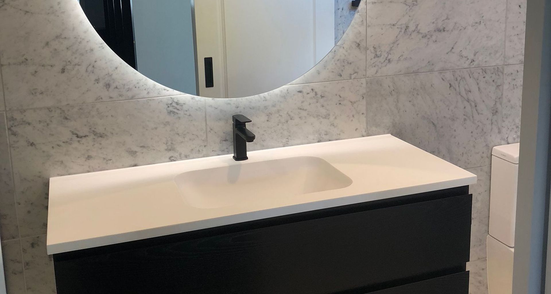 Carrara Tiled Bathroom banner
