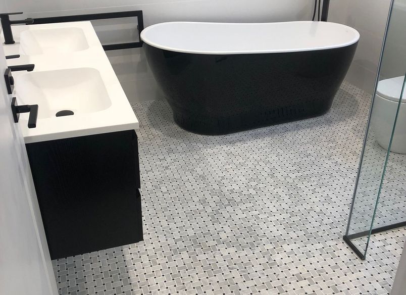 Carrara Tiled Bathroom