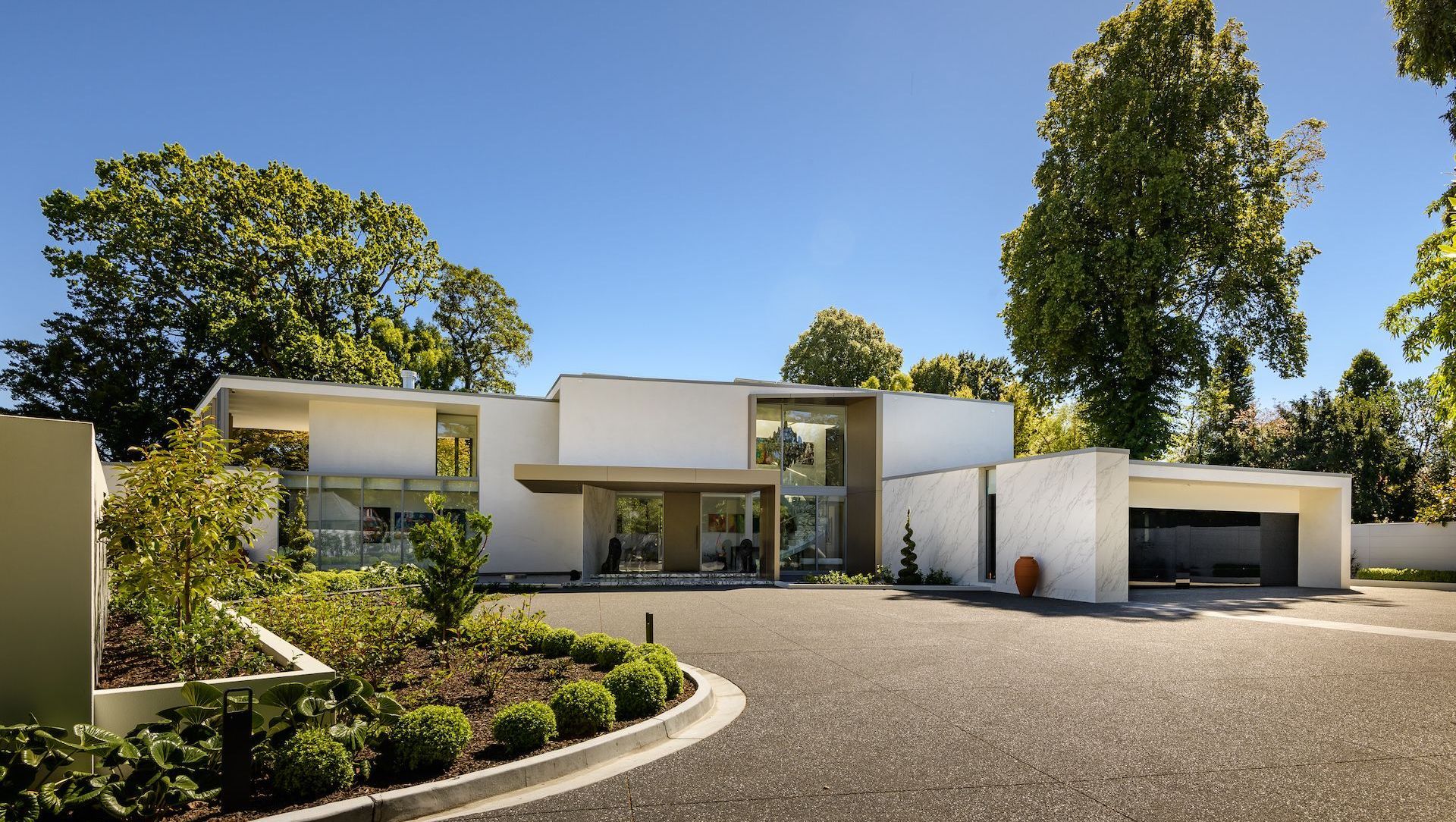 Casa Moderno banner