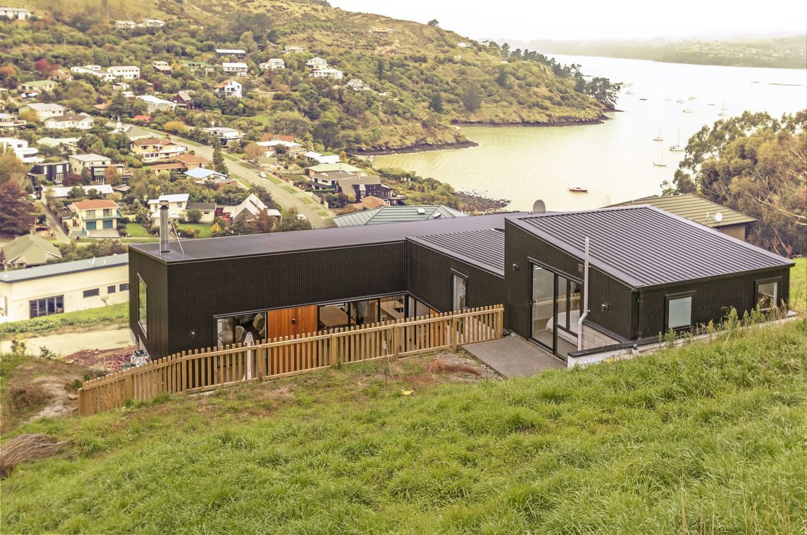 Cass Bay Hill House