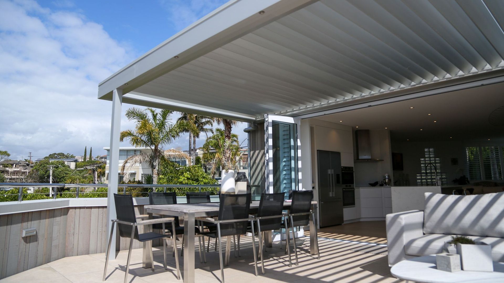 Castor Bay Home banner