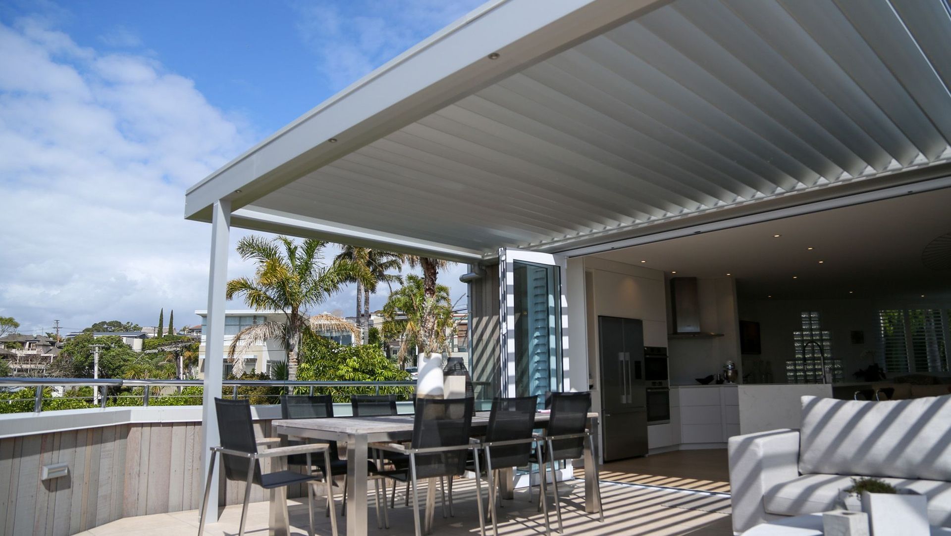 Castor Bay Home banner