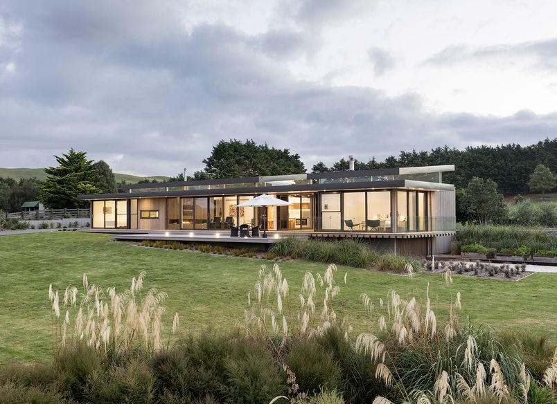 Chow:Hill Lake House