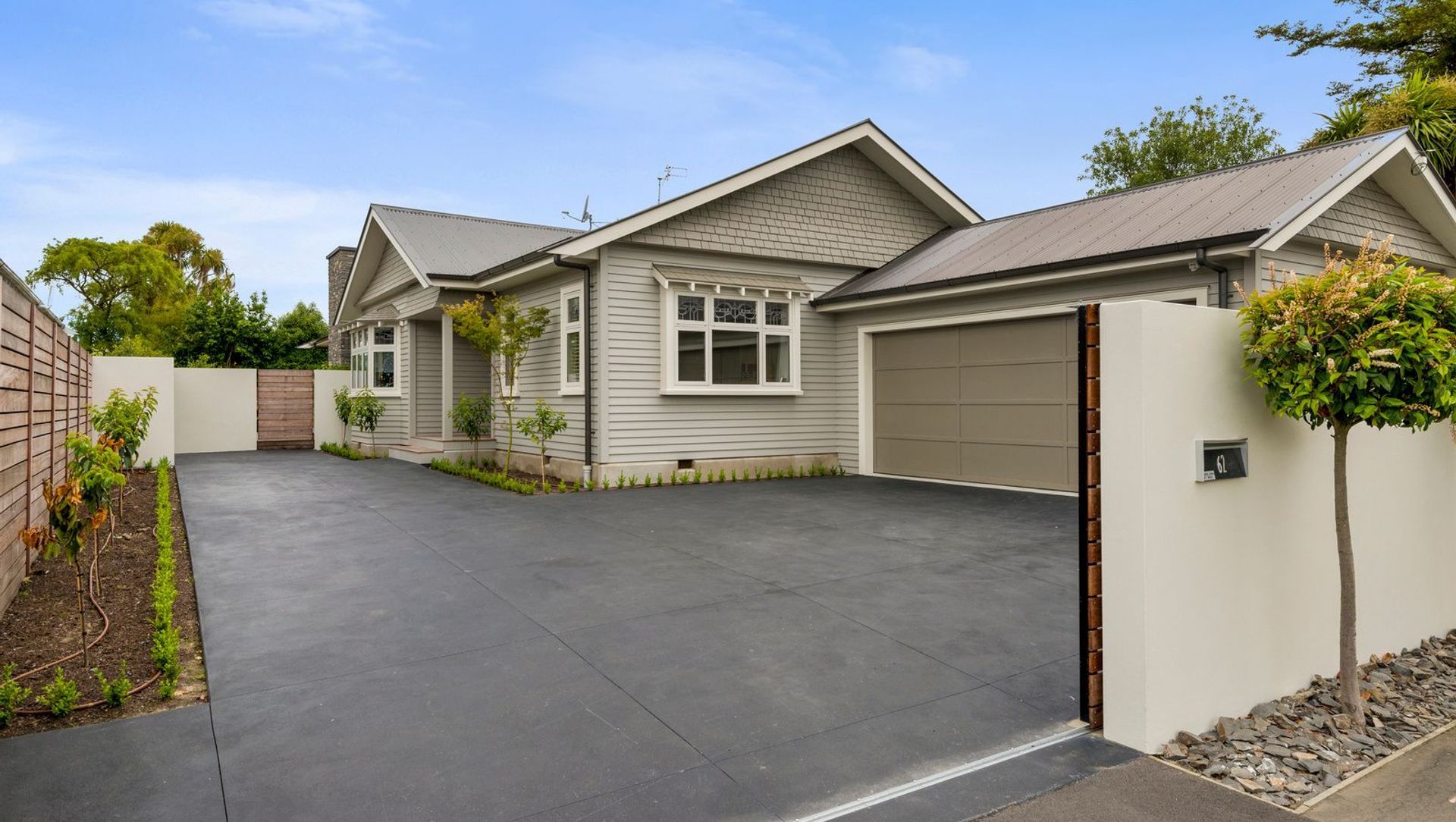 Christchurch Home banner