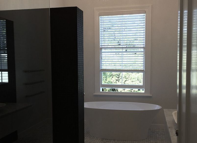 Cinca Mosaic Bathroom