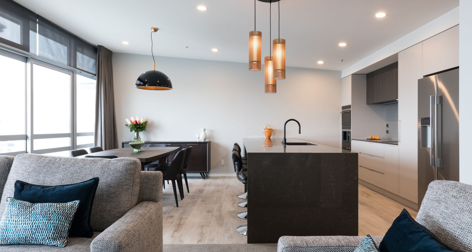 City Apartment banner
