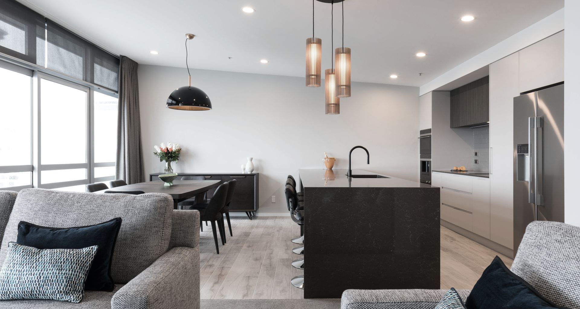 City Apartment banner