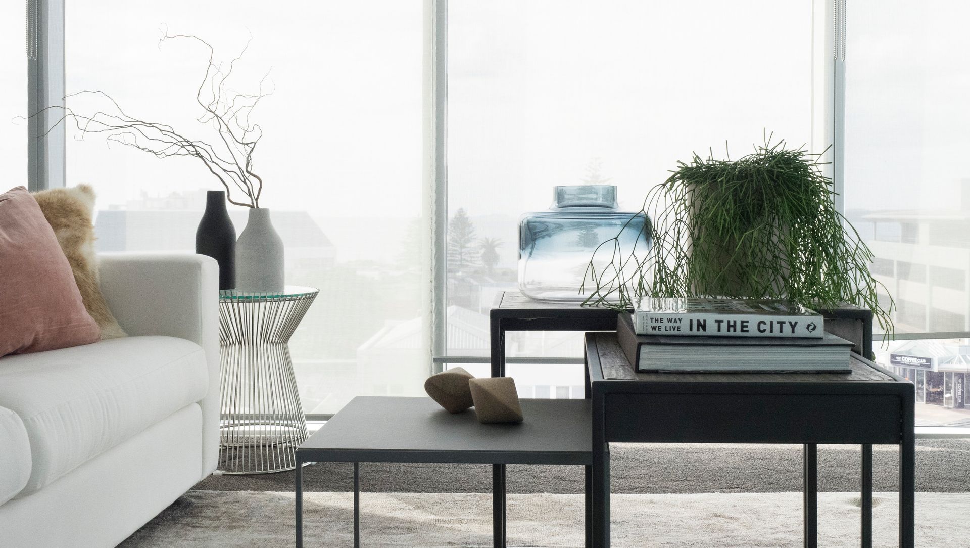 City Apartment banner