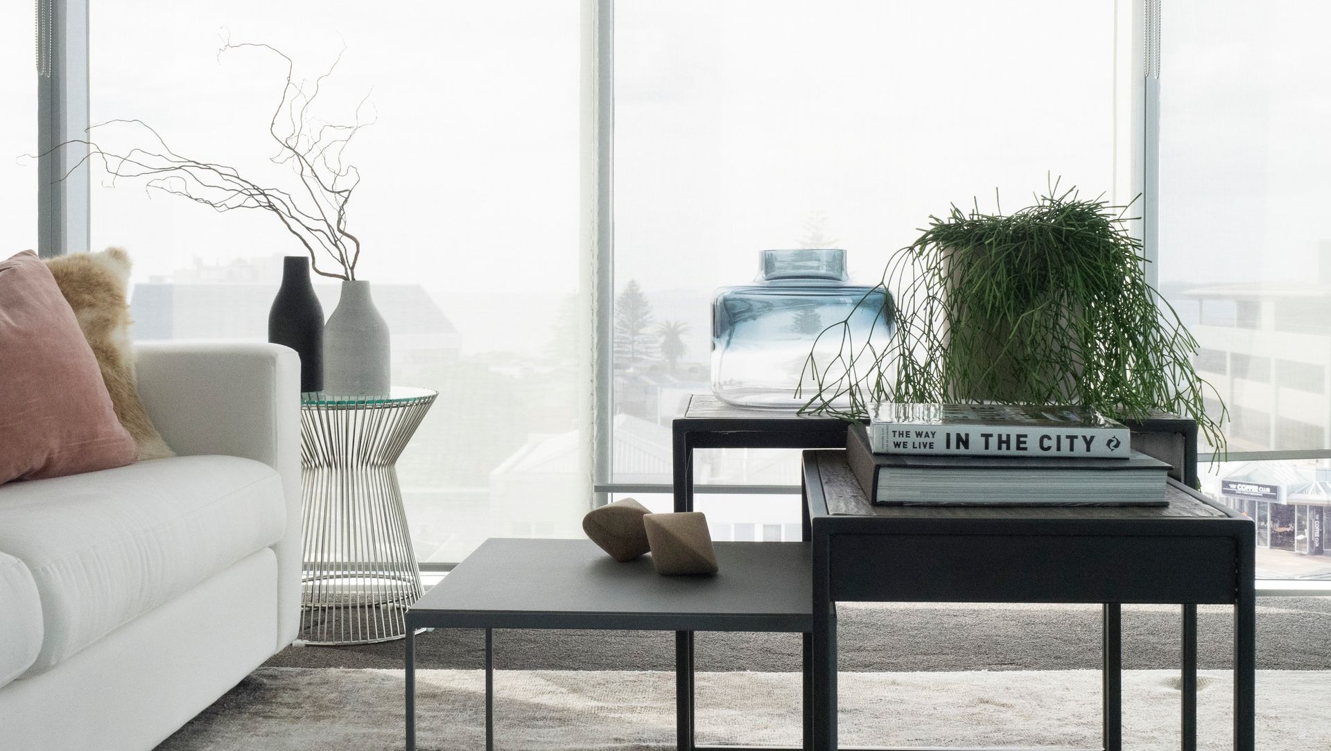 City Apartment banner