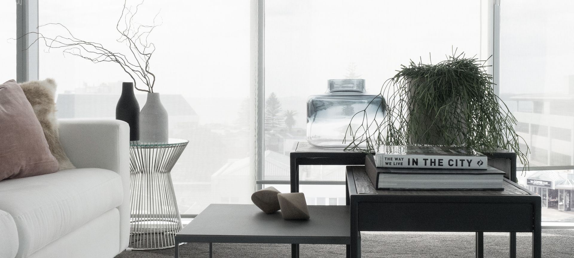 City Apartment banner