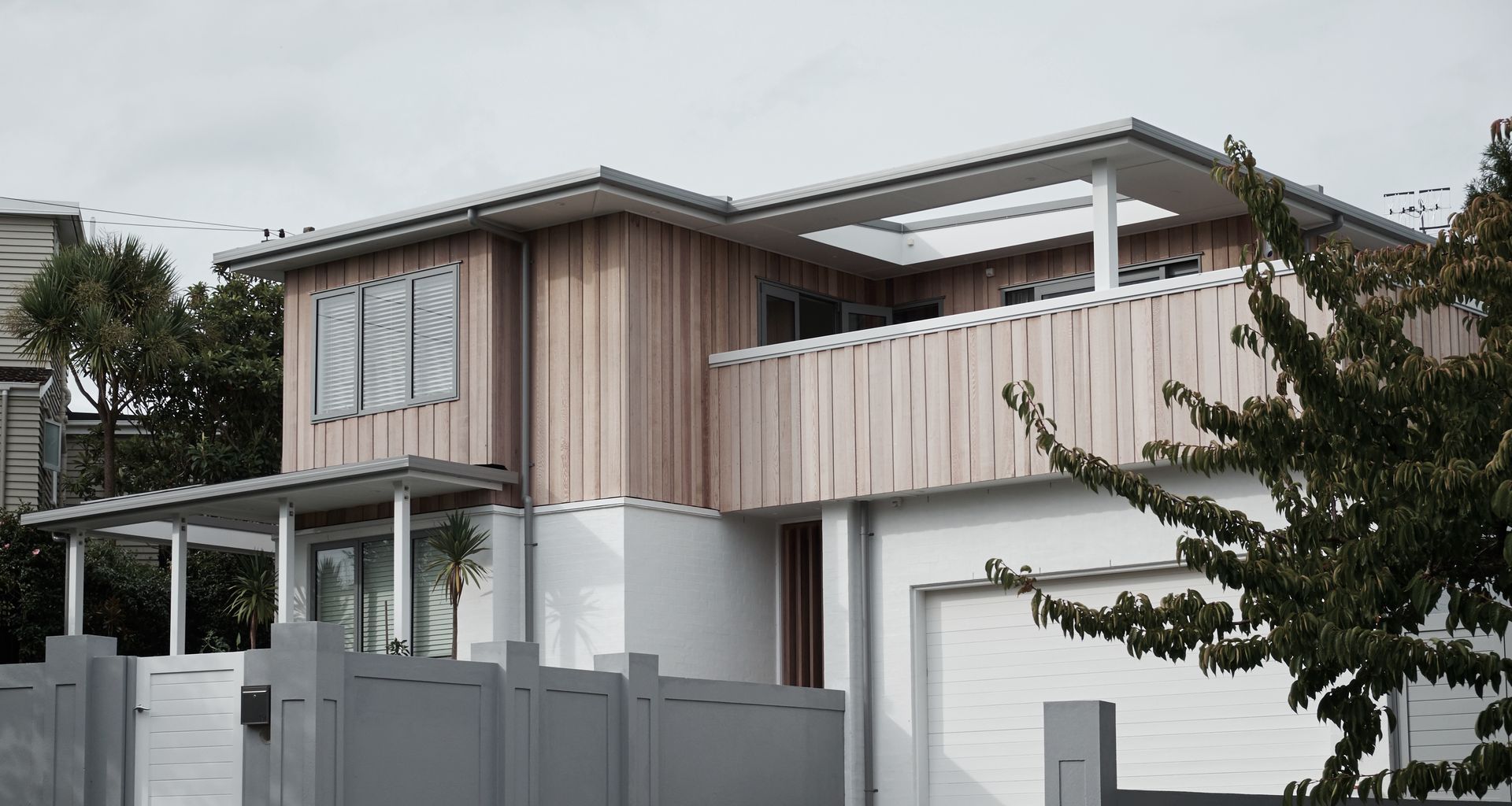 Clarendon Road House banner
