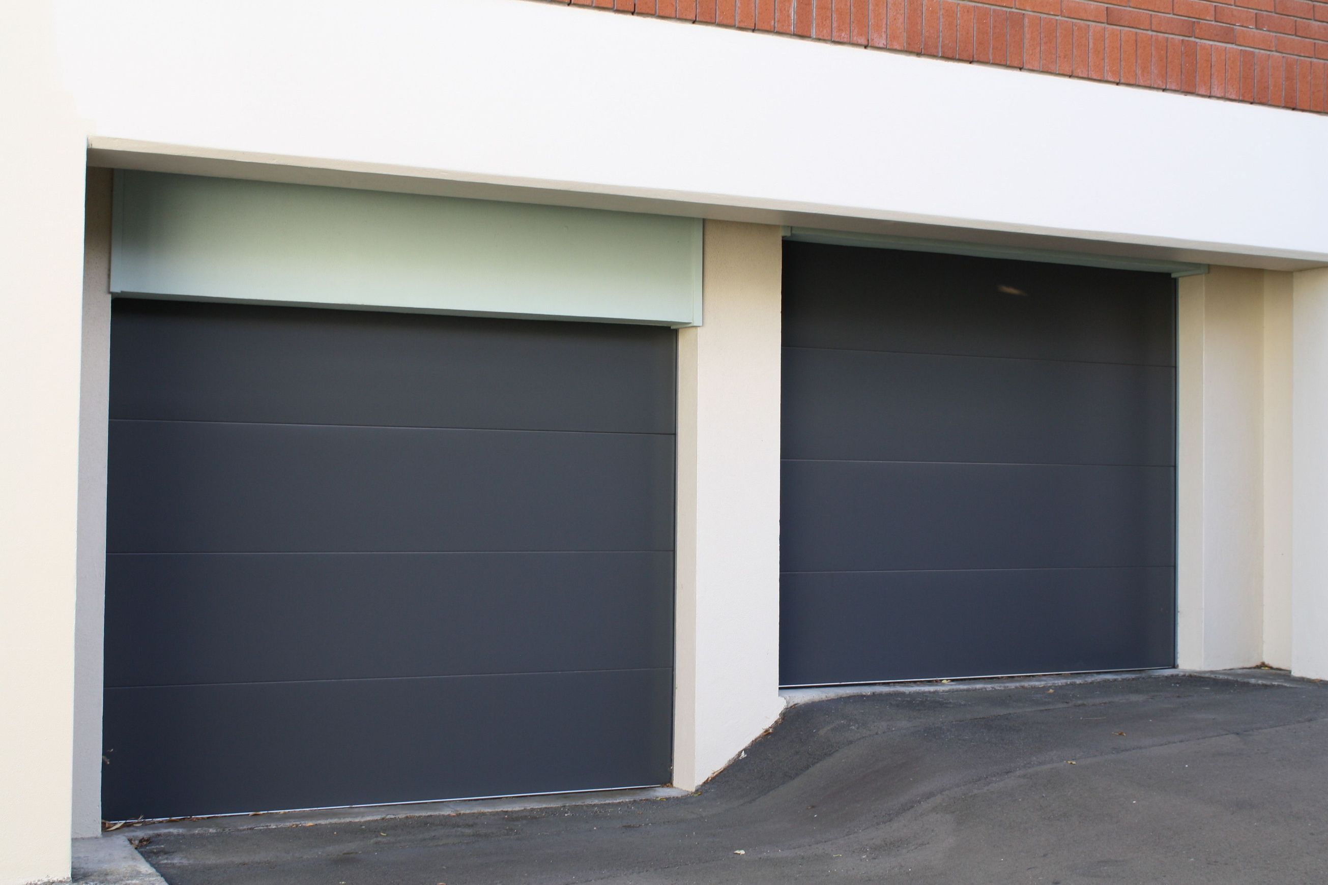Classic Series - Duke Profile Garage Door