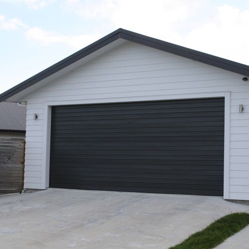 Classic Series - Harford Profile Garage Door