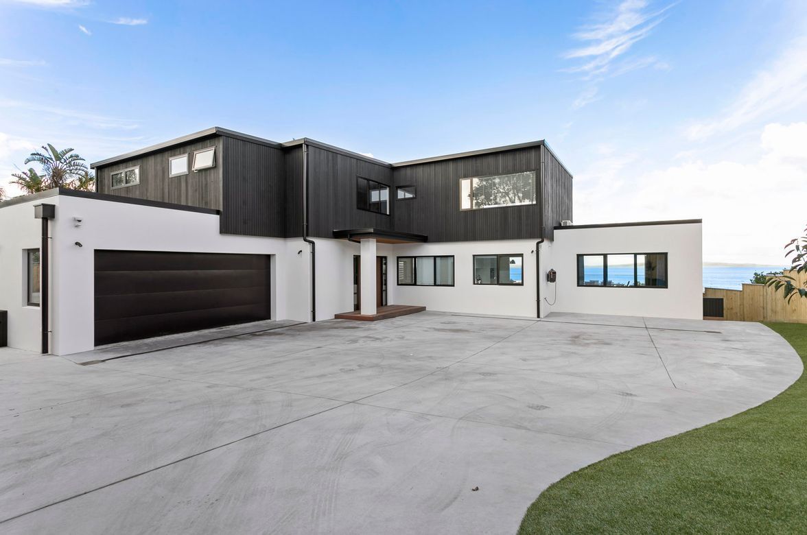 Torbay Cliff House