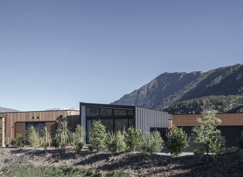 Closeburn Station | Warren Mahoney Architects