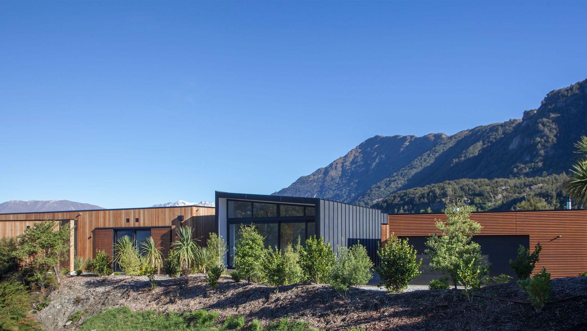 Closeburn Station | Warren Mahoney Architects banner