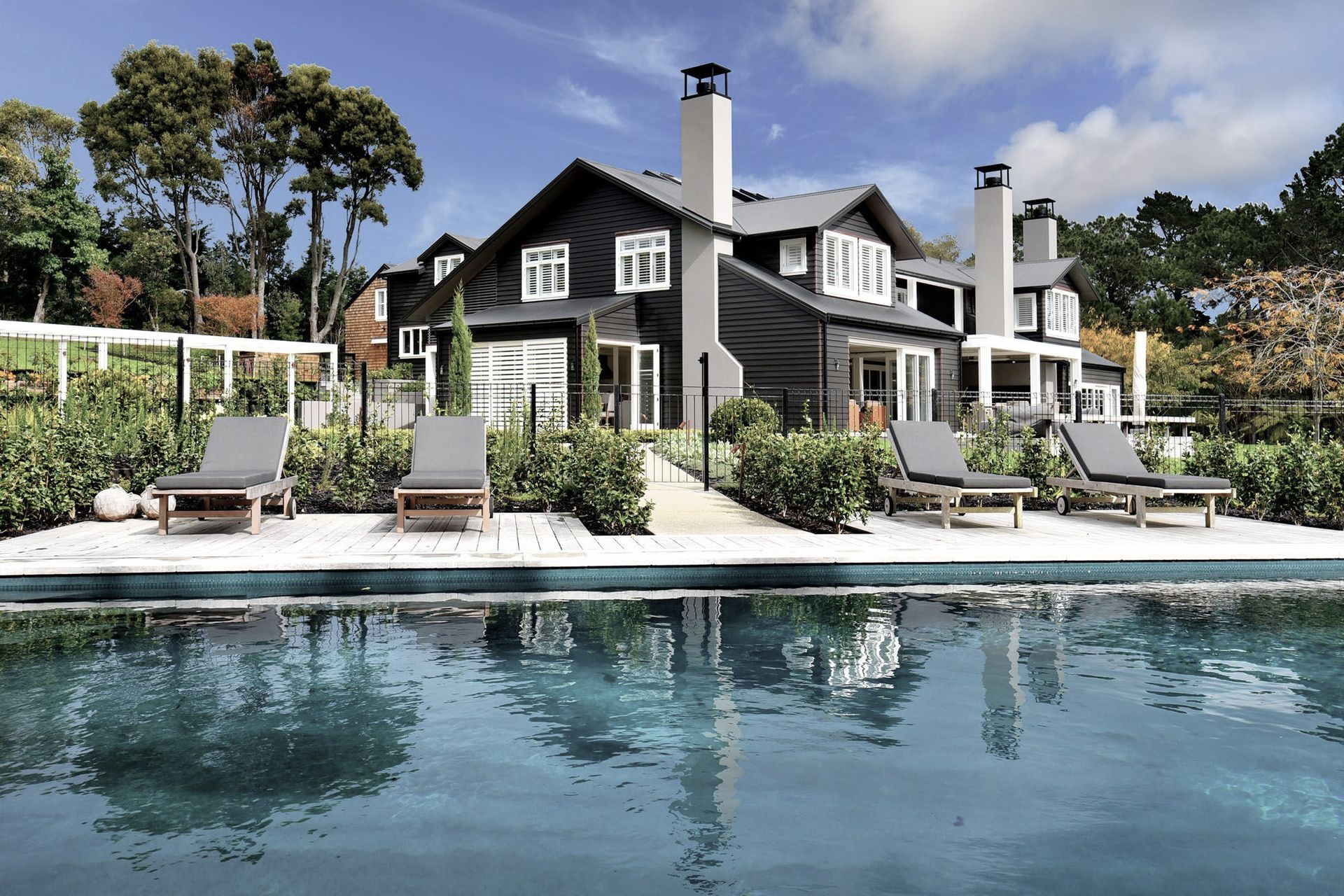 Glover Homes banner