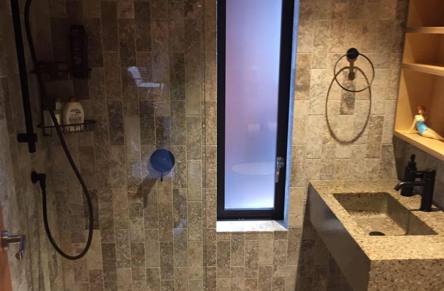 Contemporary Bathroom