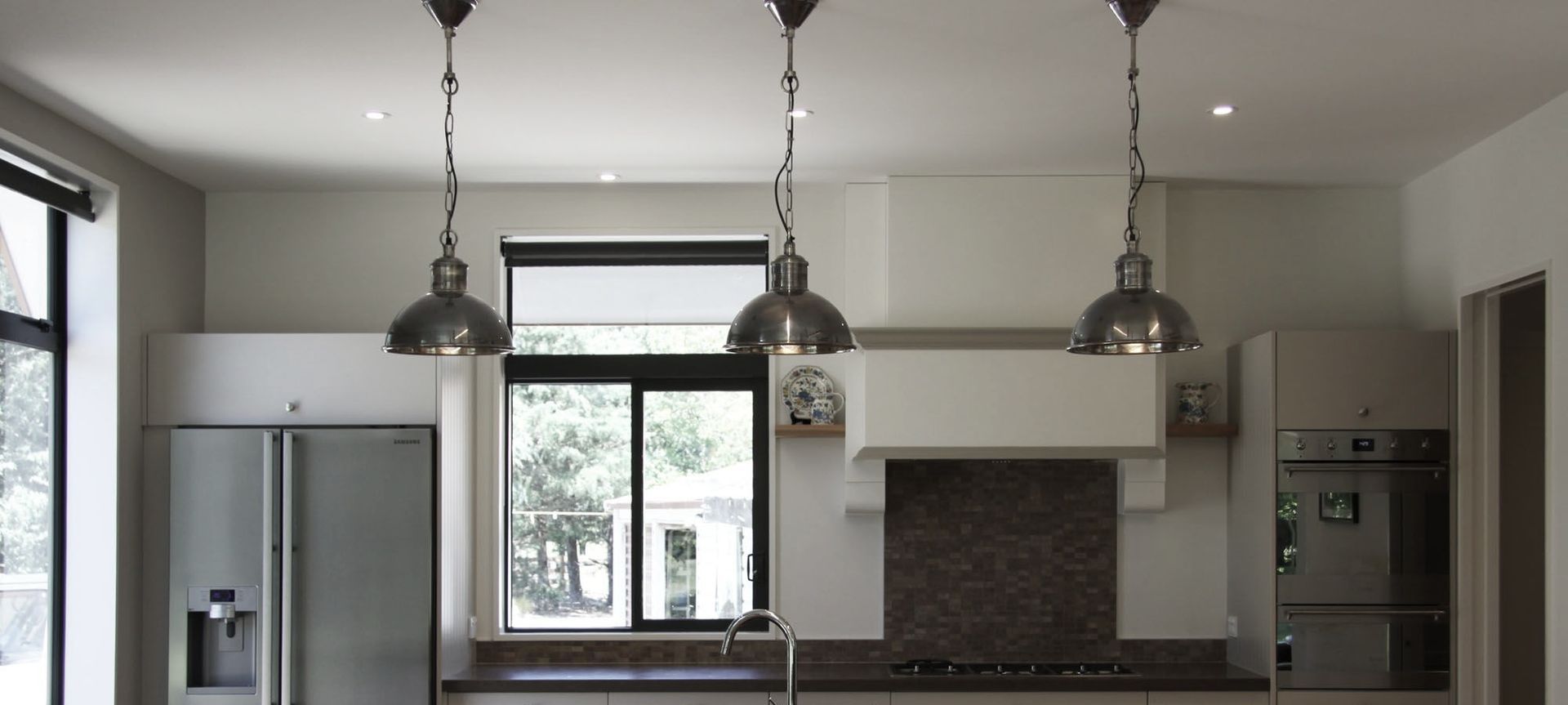 Contemporary Canterbury Home banner