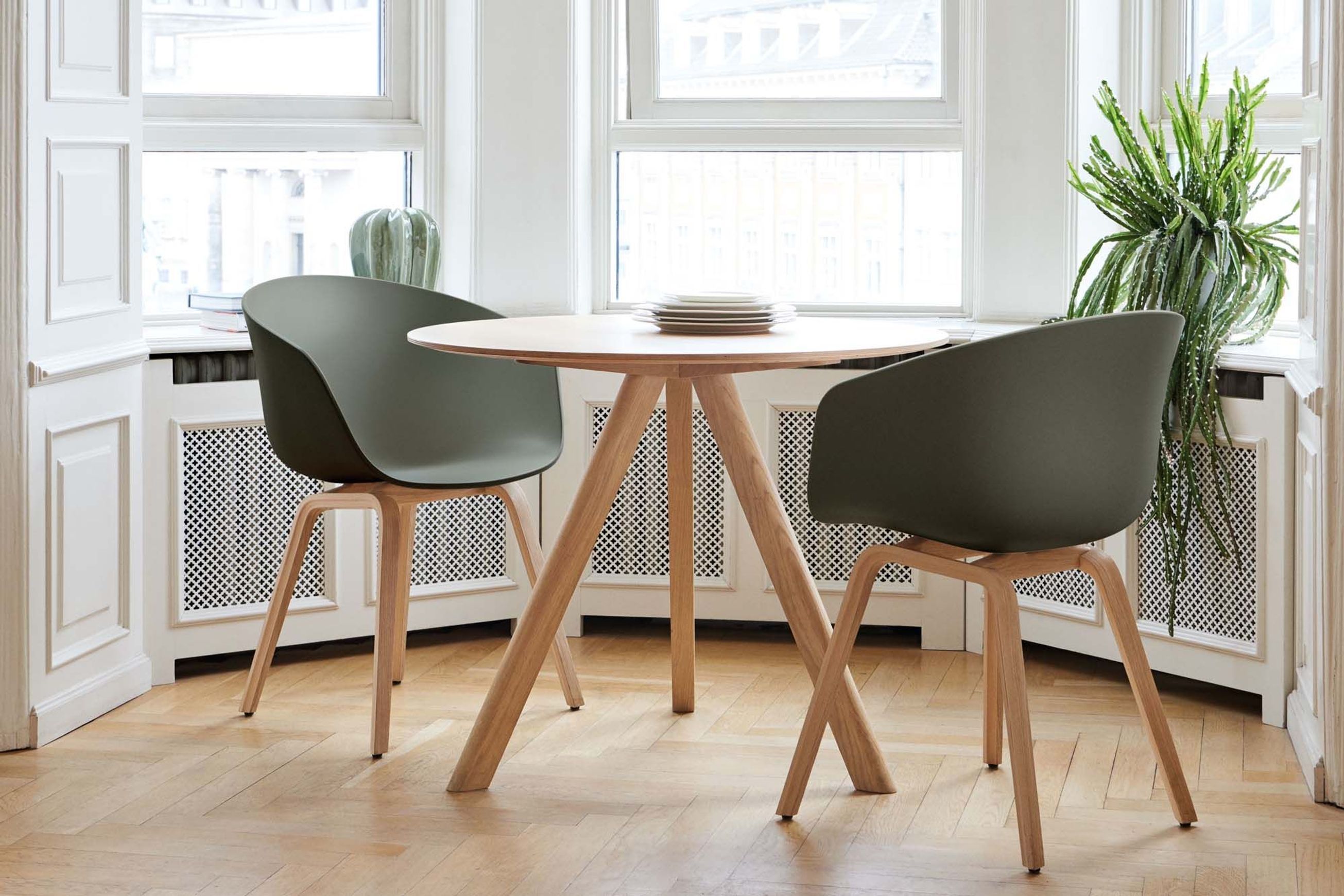 Copenhague Round Table CPH20 by HAY