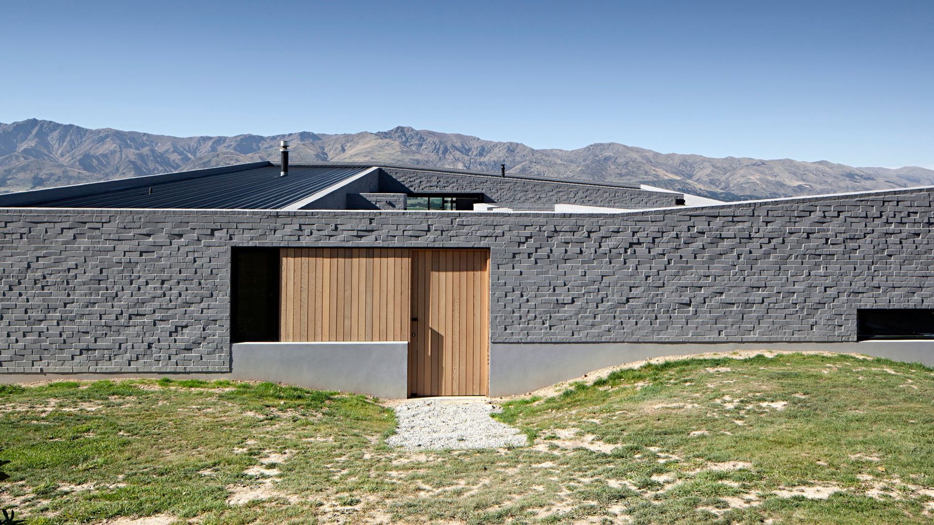 Courtyard House banner