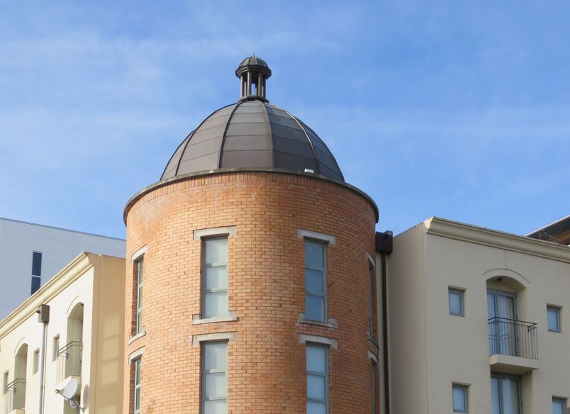 Cowlishaw Mews (1996)