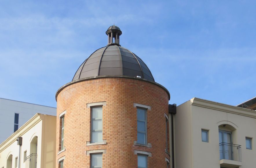 Cowlishaw Mews (1996)