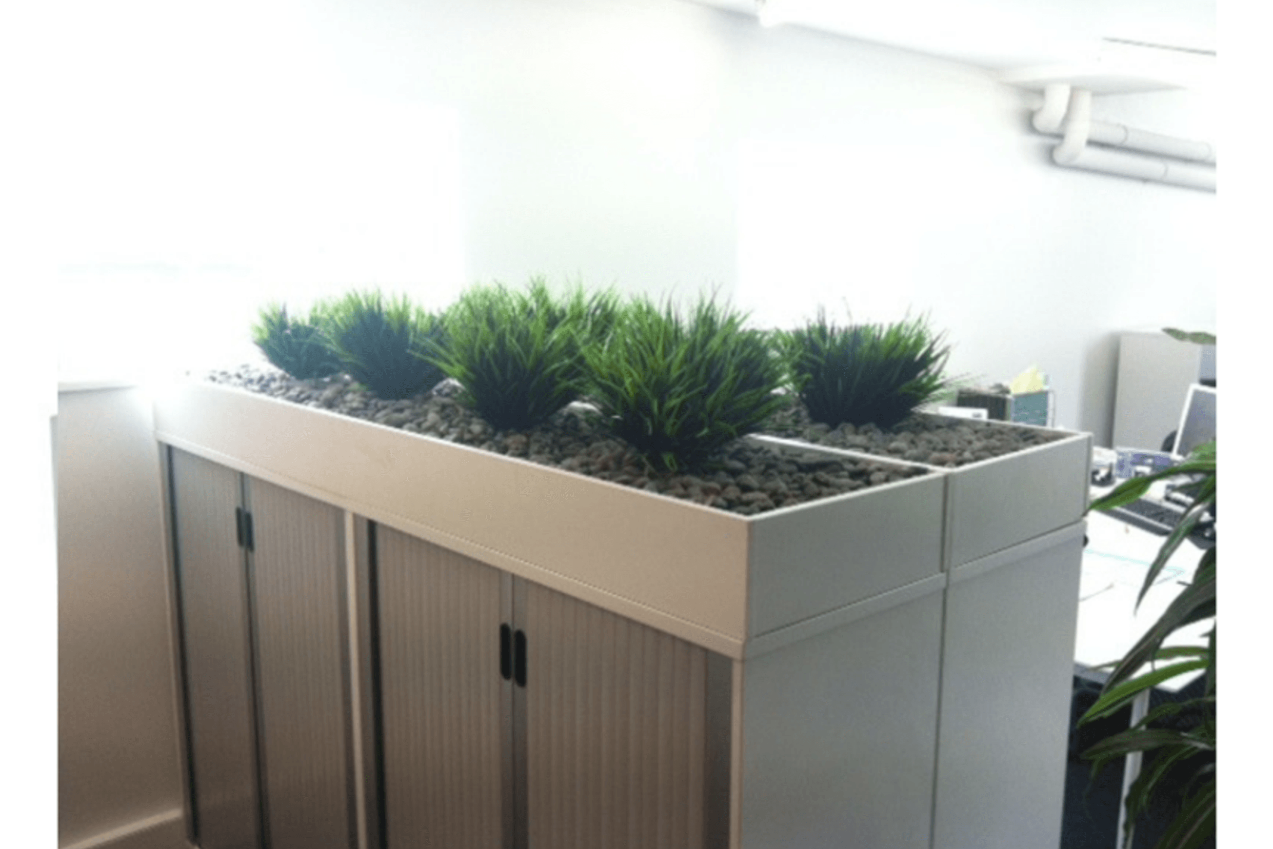 Cubit Tambour Unit Planter Box
