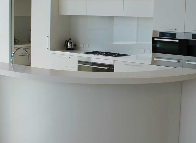 Curved Bespoke Kitchen