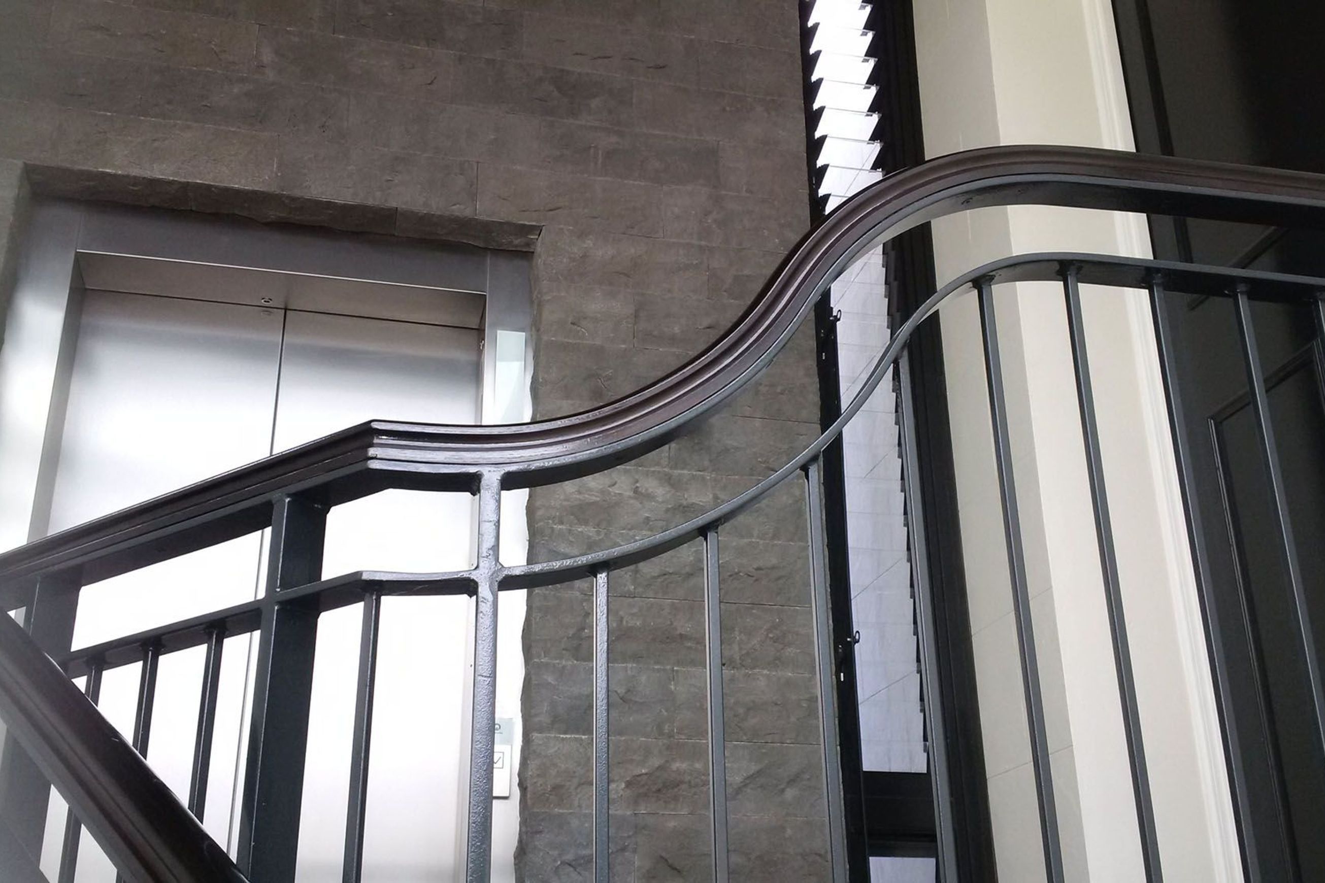 USA Ash Stair Treads