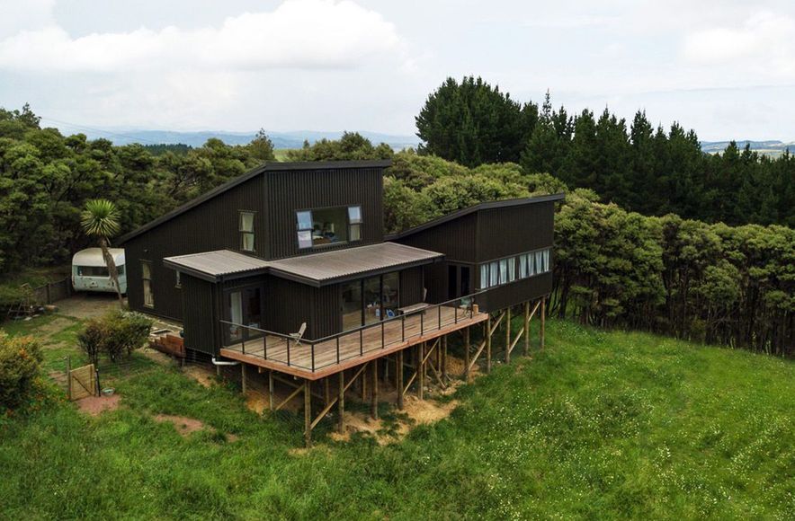 Kiwitahi Road, Helensville