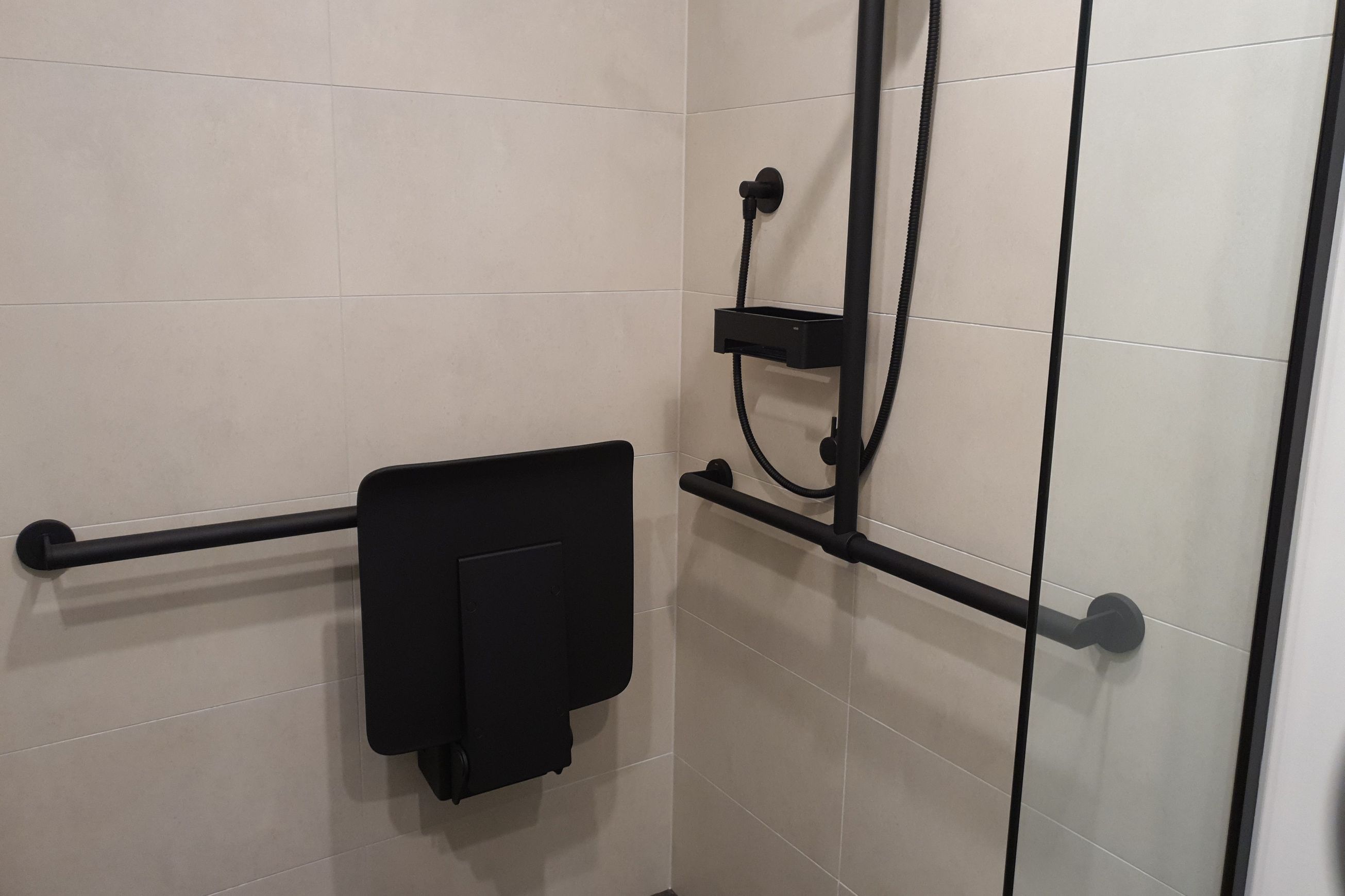 Hotel Bathroom Specification