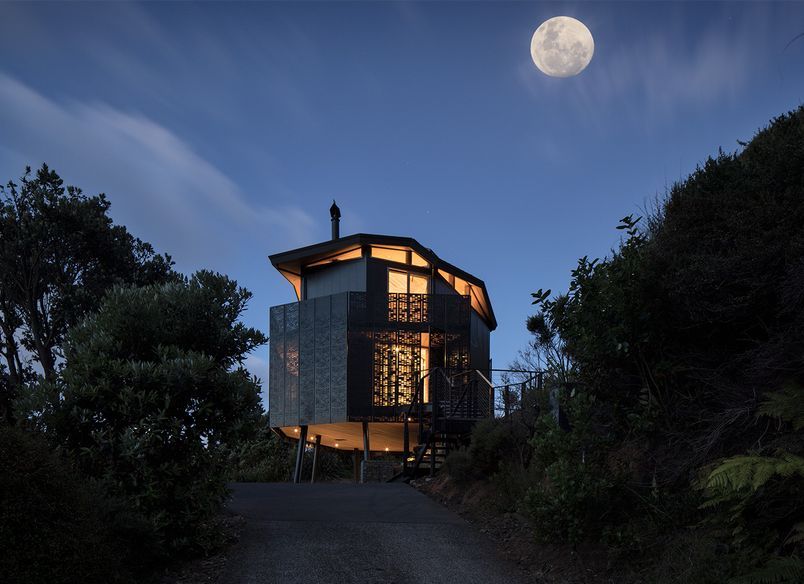 DNA House