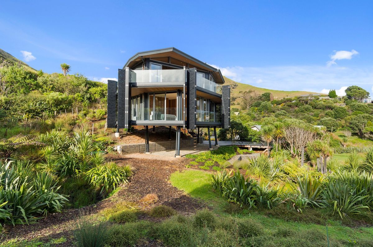 DNA House