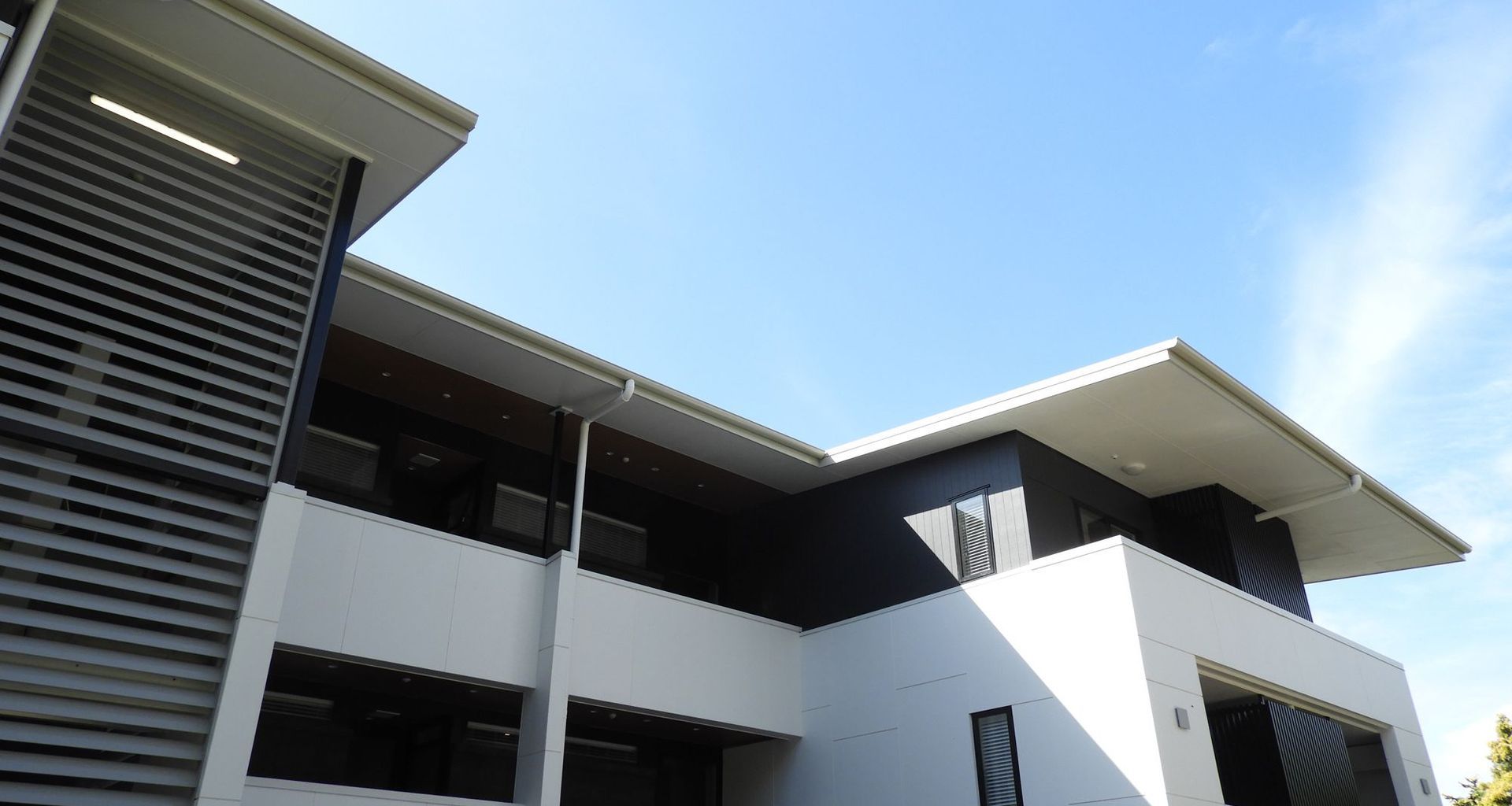 Hillcrest Views (9 Apartments) banner