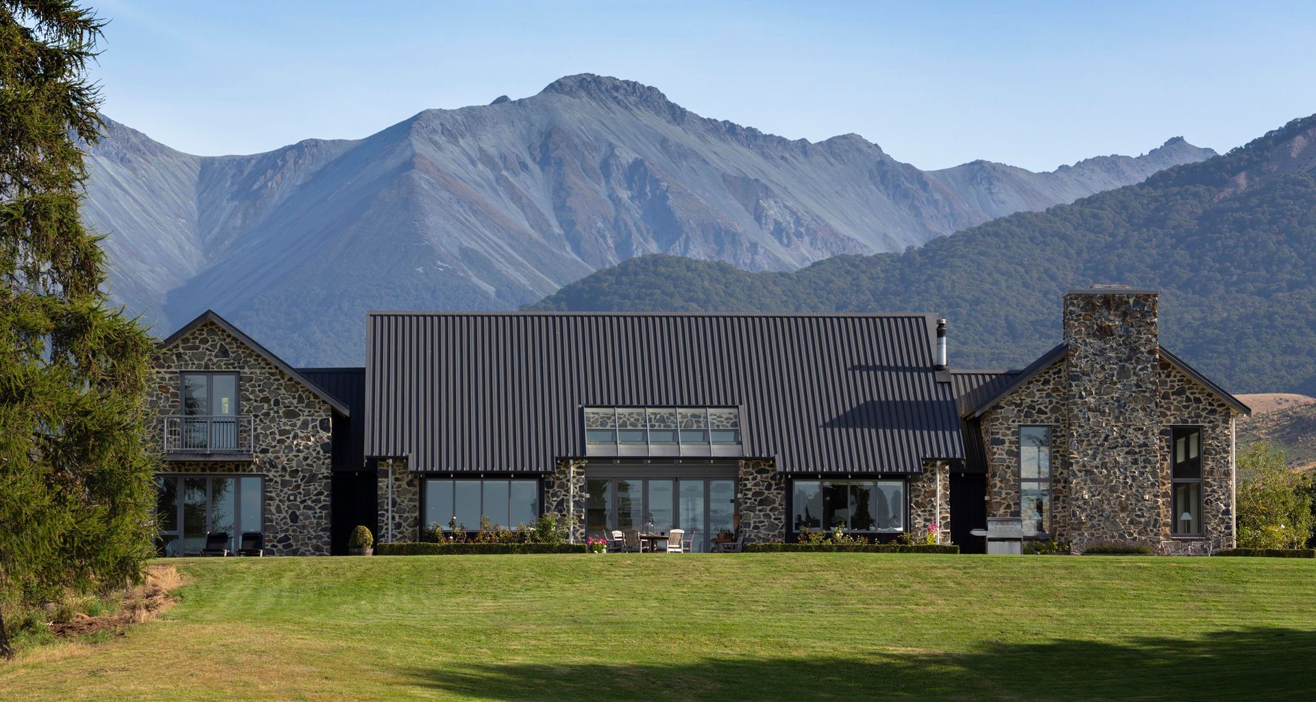 Davaar Station | Te Anau banner