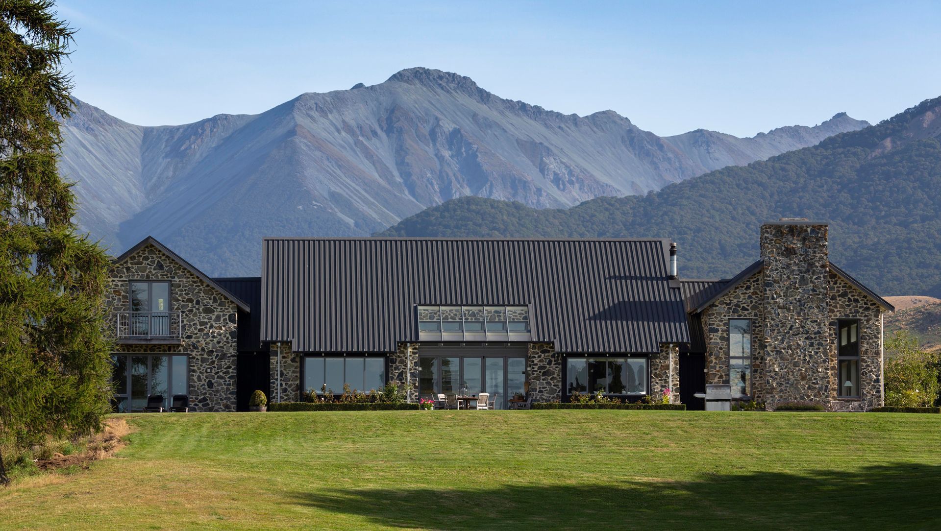 Davaar Station | Te Anau banner