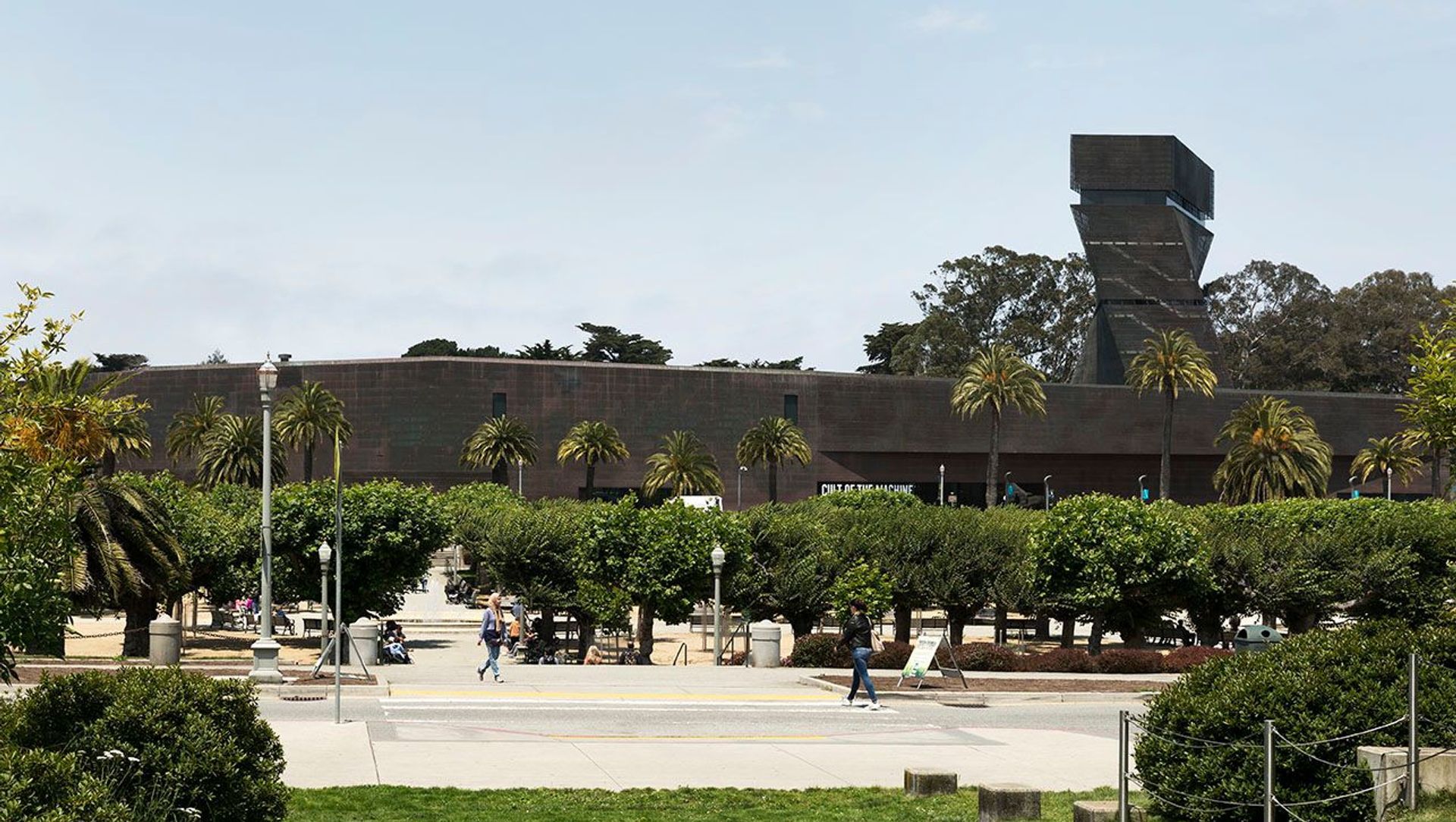 De Young Museum banner
