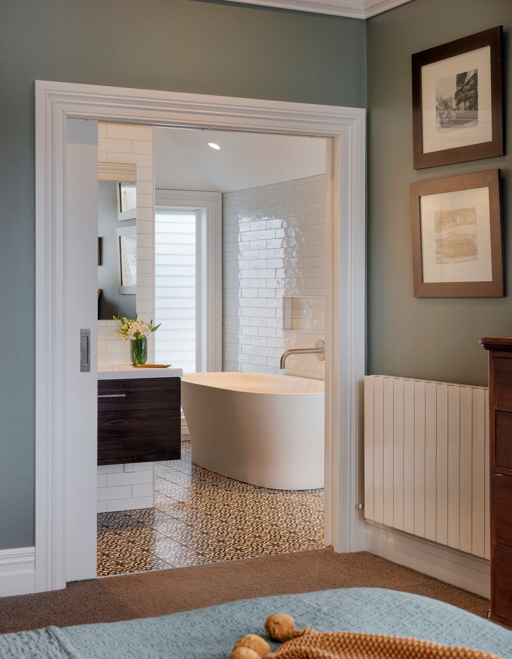 The ensuite bathroom.