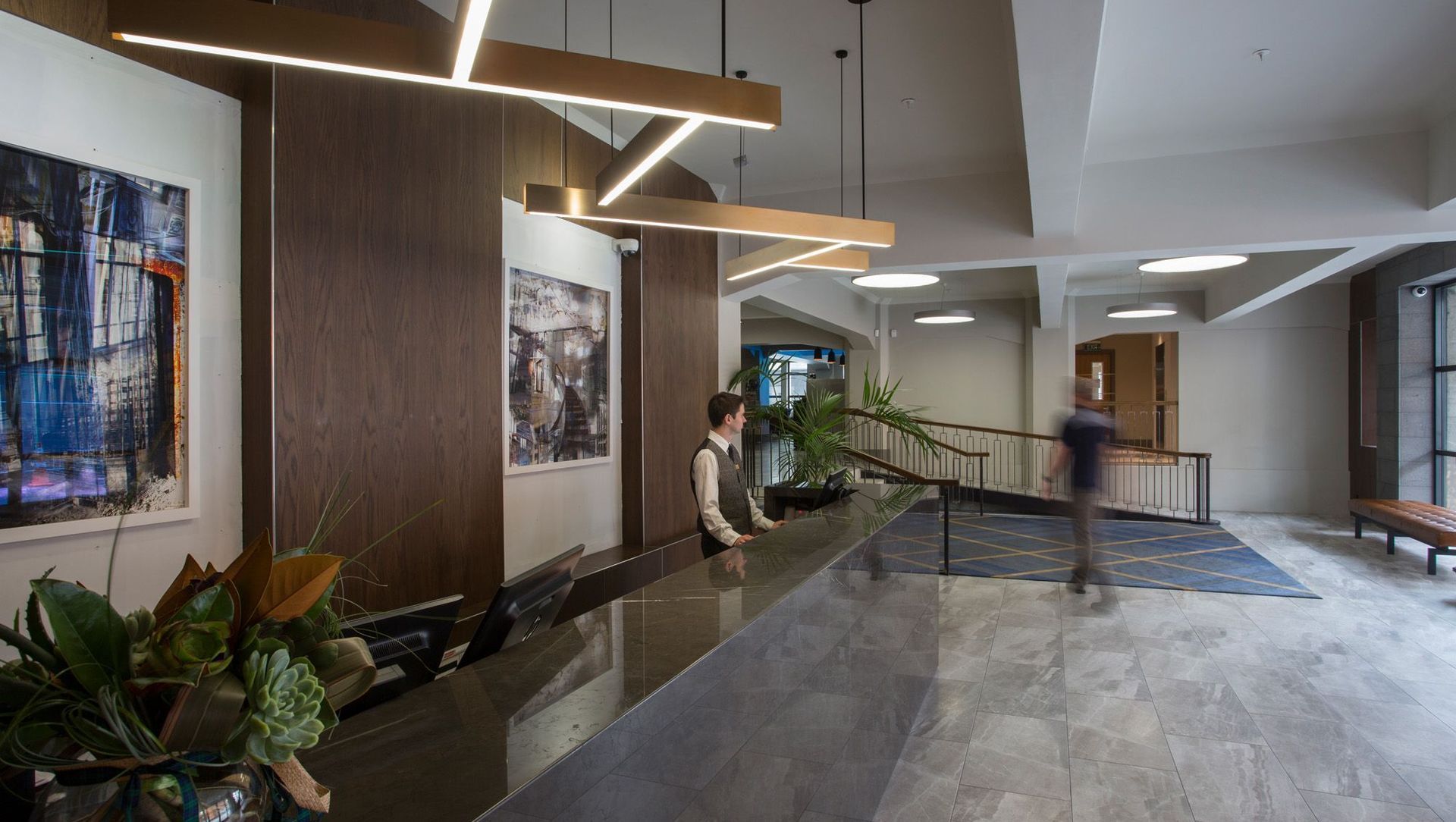 Distinction Hotel banner