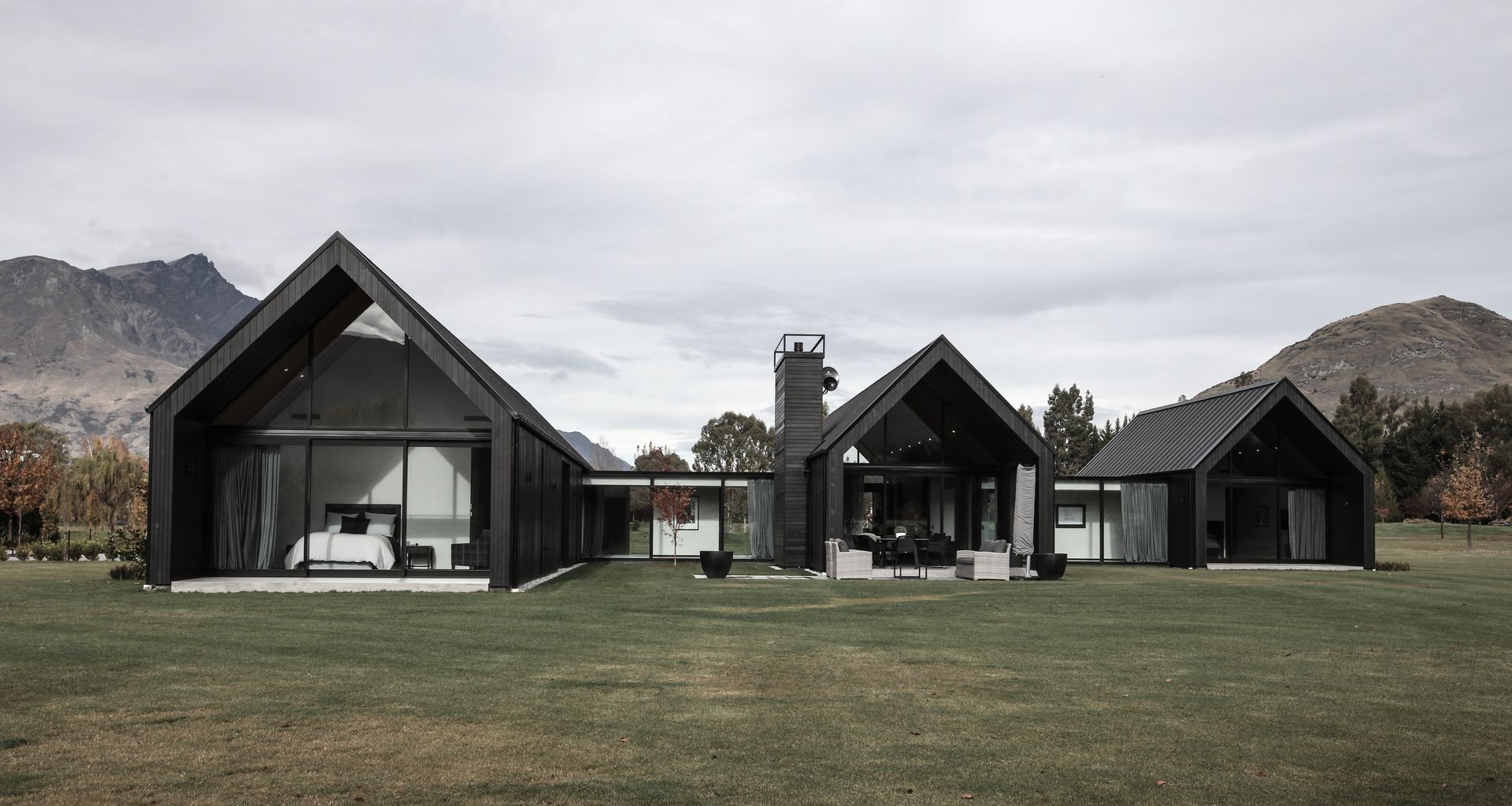 Domain Road House banner