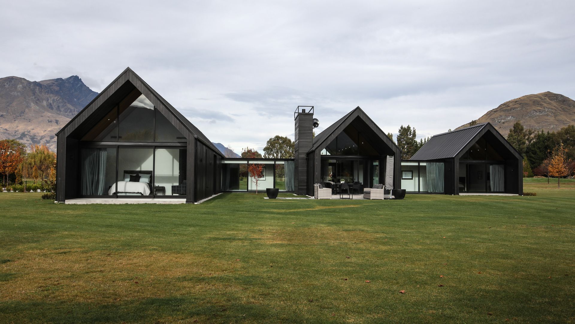Domain Road House banner