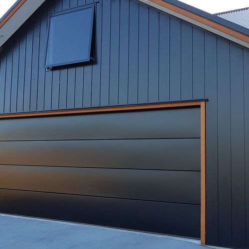 Dominator Nevada Garage Doors