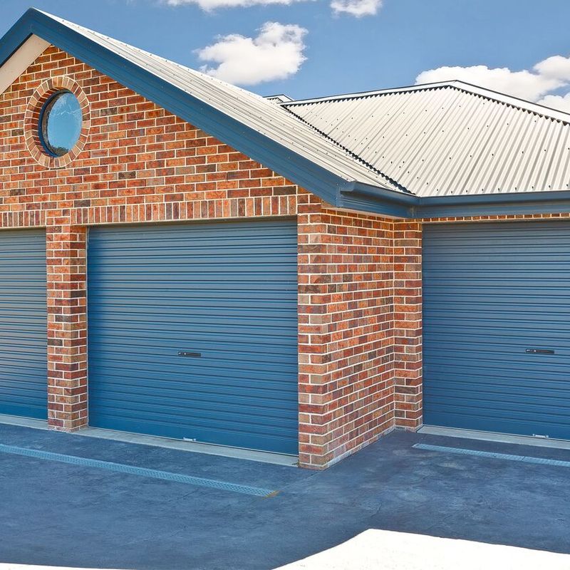 Dominator Rolling Door - Series A