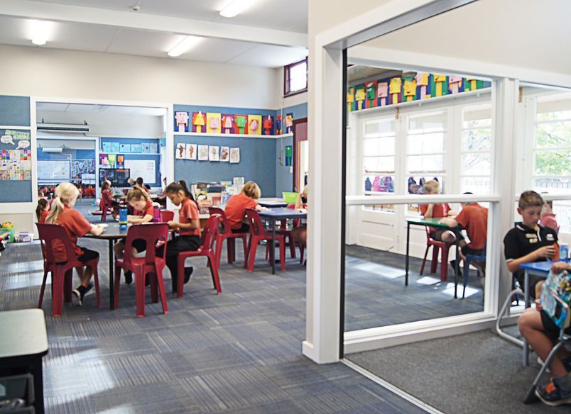 Douglas Park School
